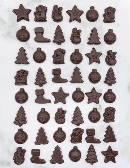 Frying Christmas pralines - Chocolaterie Beussent Lachelle - Bean to Bar