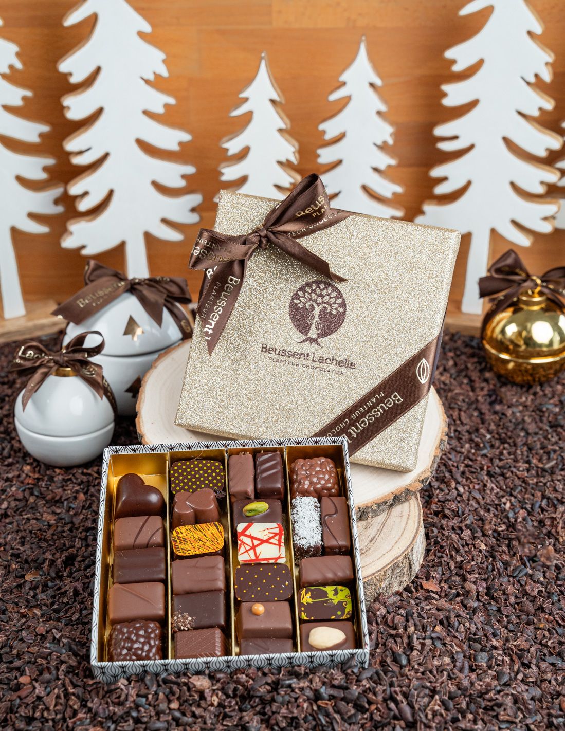 Coffret Cadeau de Noël de Chocolats Assortiment Pralinés Taille au Choix